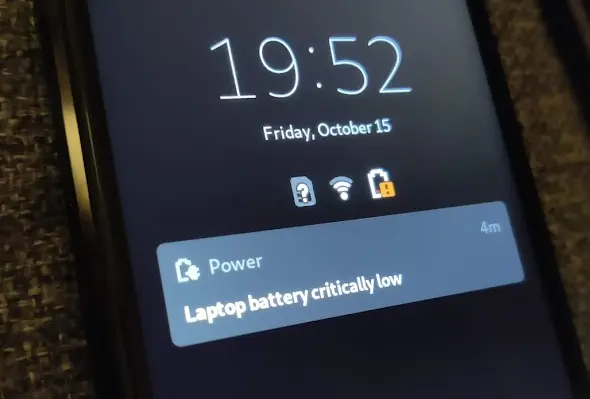 Notification regarding critically low battery saying that the Laptop battery is low